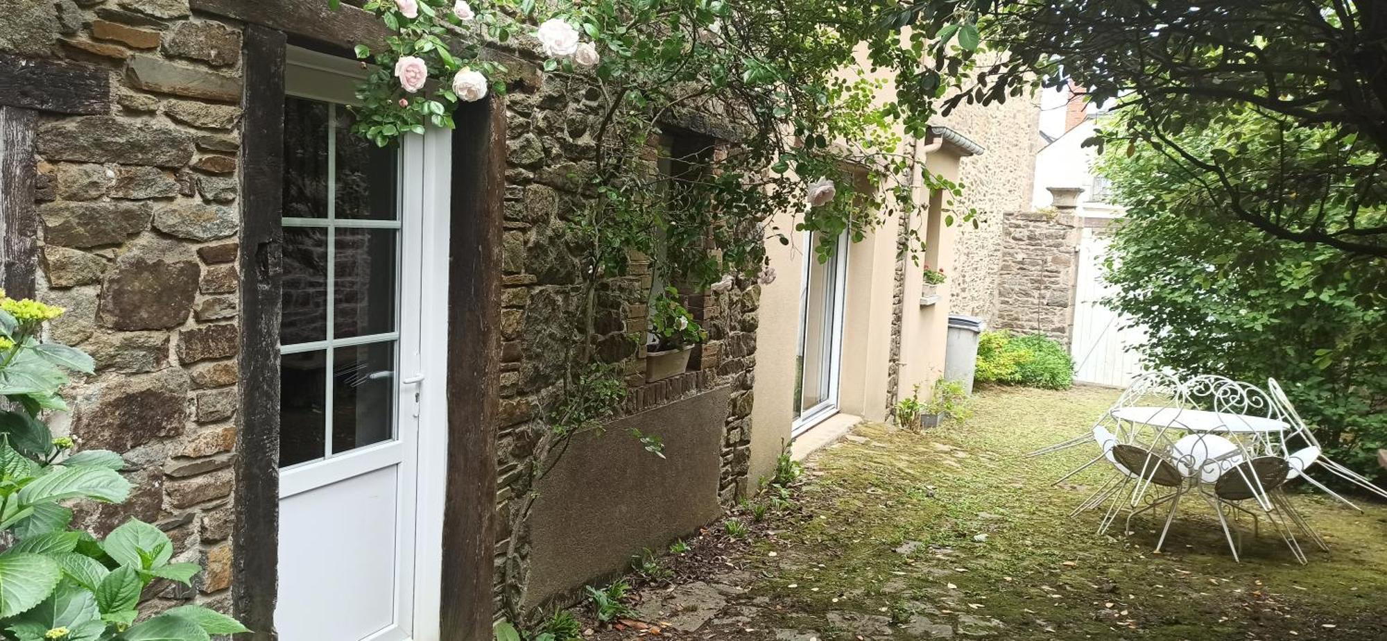 La Petite Maison D'Evran Évran Exterior foto